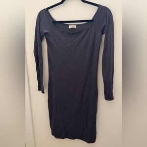 Aritzia Wilfred Dark Grey Long Sleeve Bodycon Scoop Neck Knit Dress